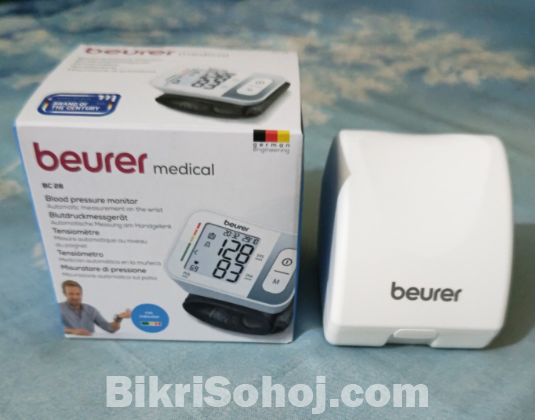 Digital blood pressure machine